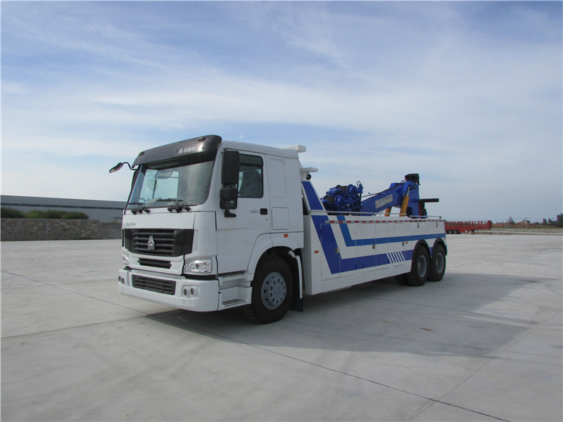 重汽后雙橋拖吊聯體清障車（拖牽25噸）